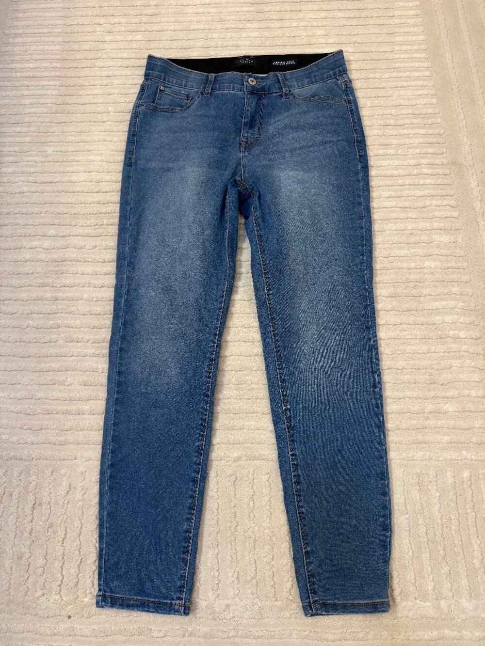 Curve Stretchy Jeans 8/29